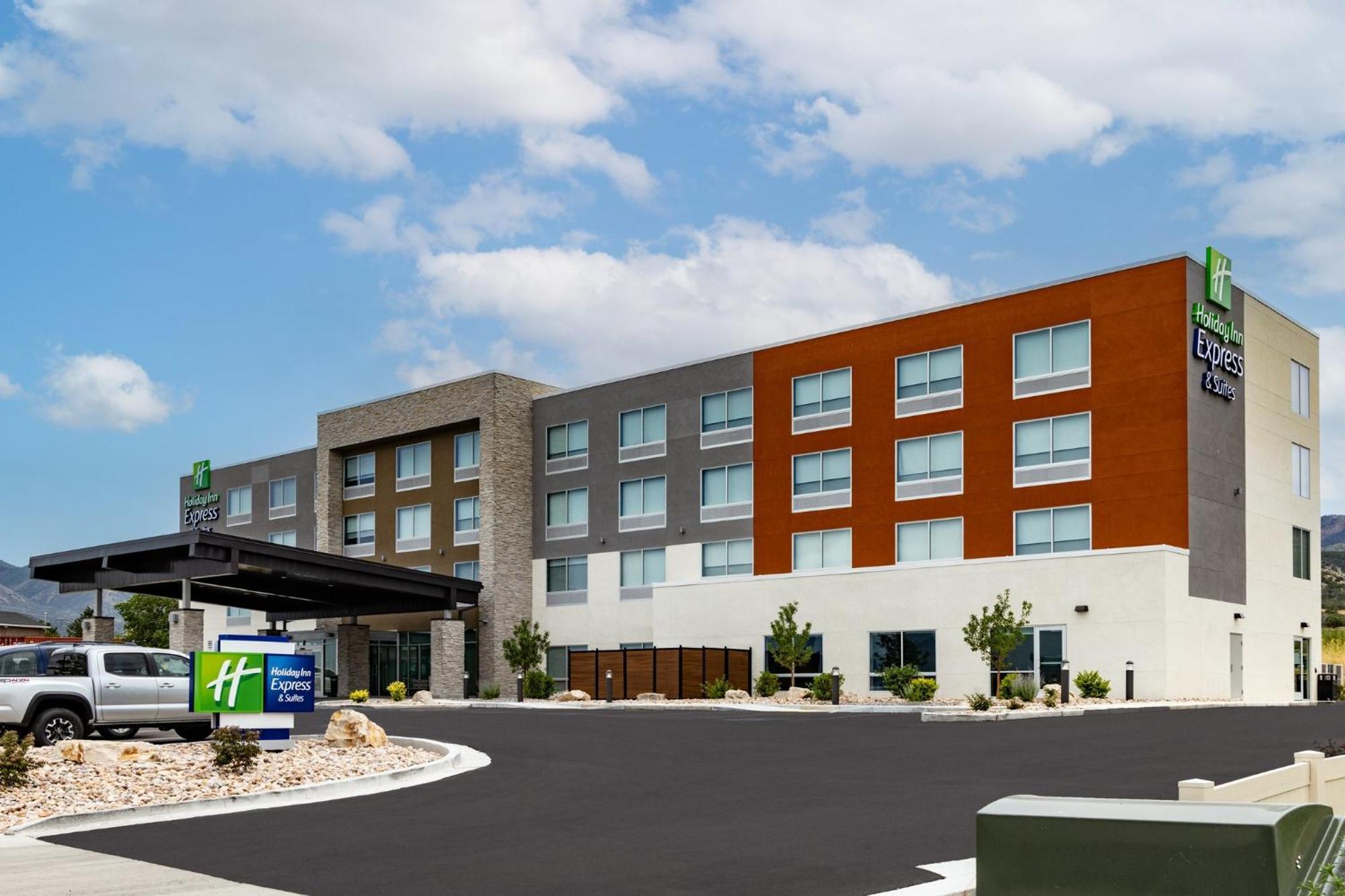Holiday Inn Express & Suites - Nephi By Ihg Dış mekan fotoğraf